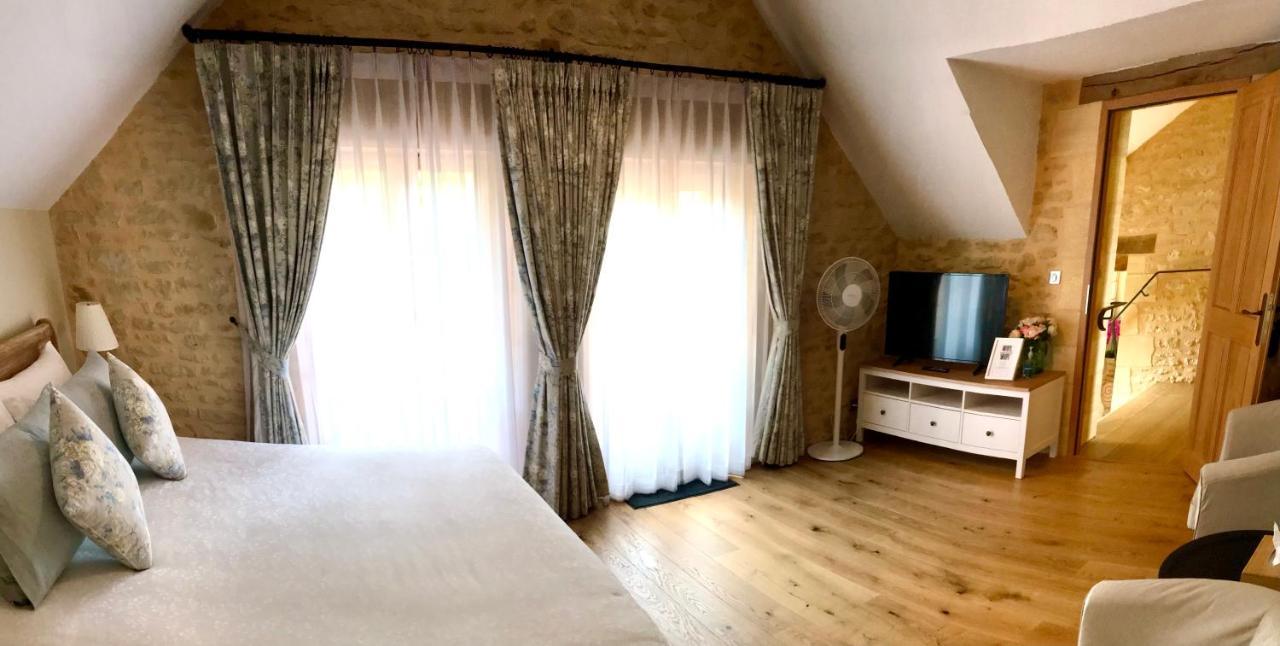 Les Cèdres du Linard, Chambres d'Hôtes B&B Near Lascaux, Montignac, Sarlat-la-Canéda, Dordogne La Chapelle-Aubareil Esterno foto